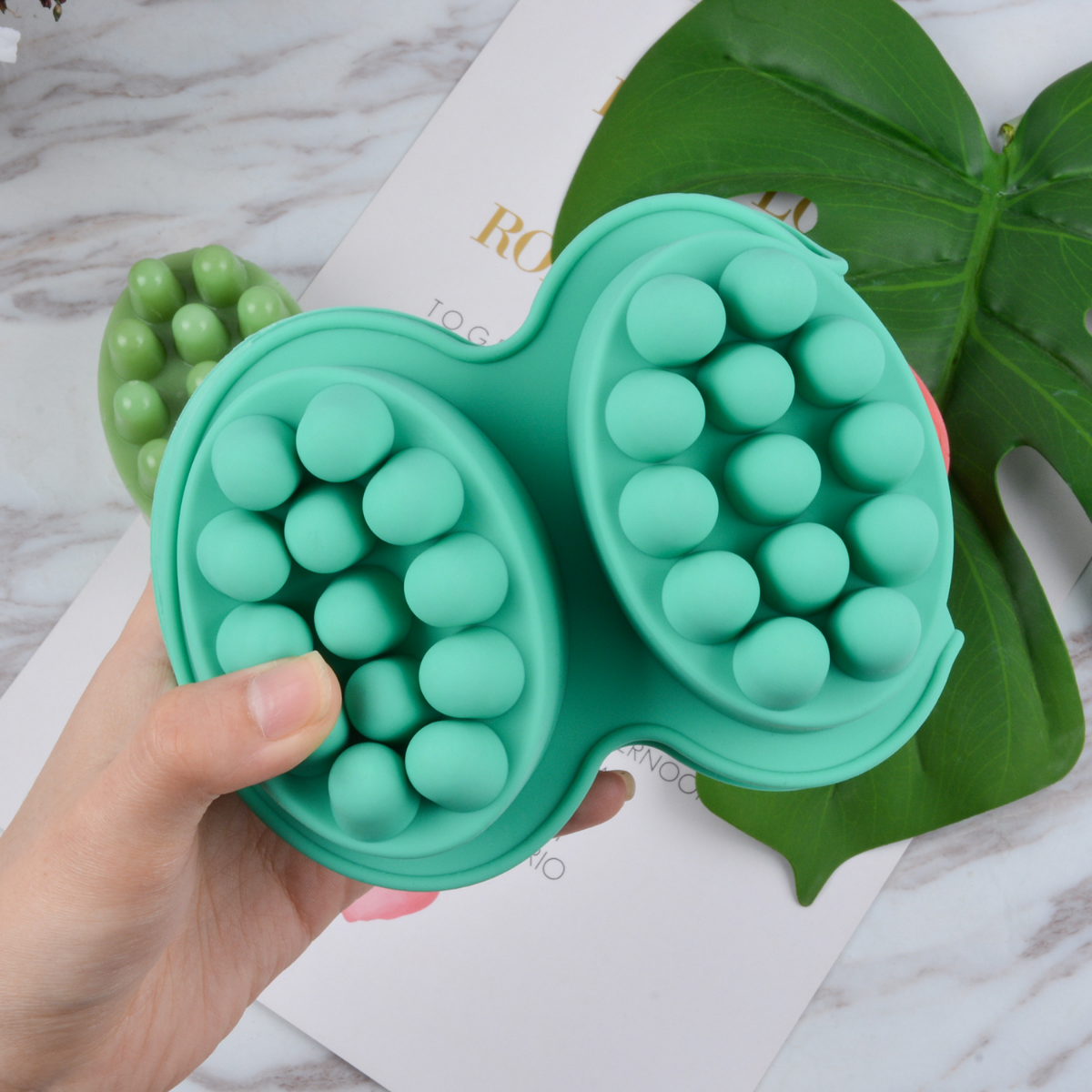 4 Hole Oval Massage Soap Silic – Candle Making Party recenzja i cena